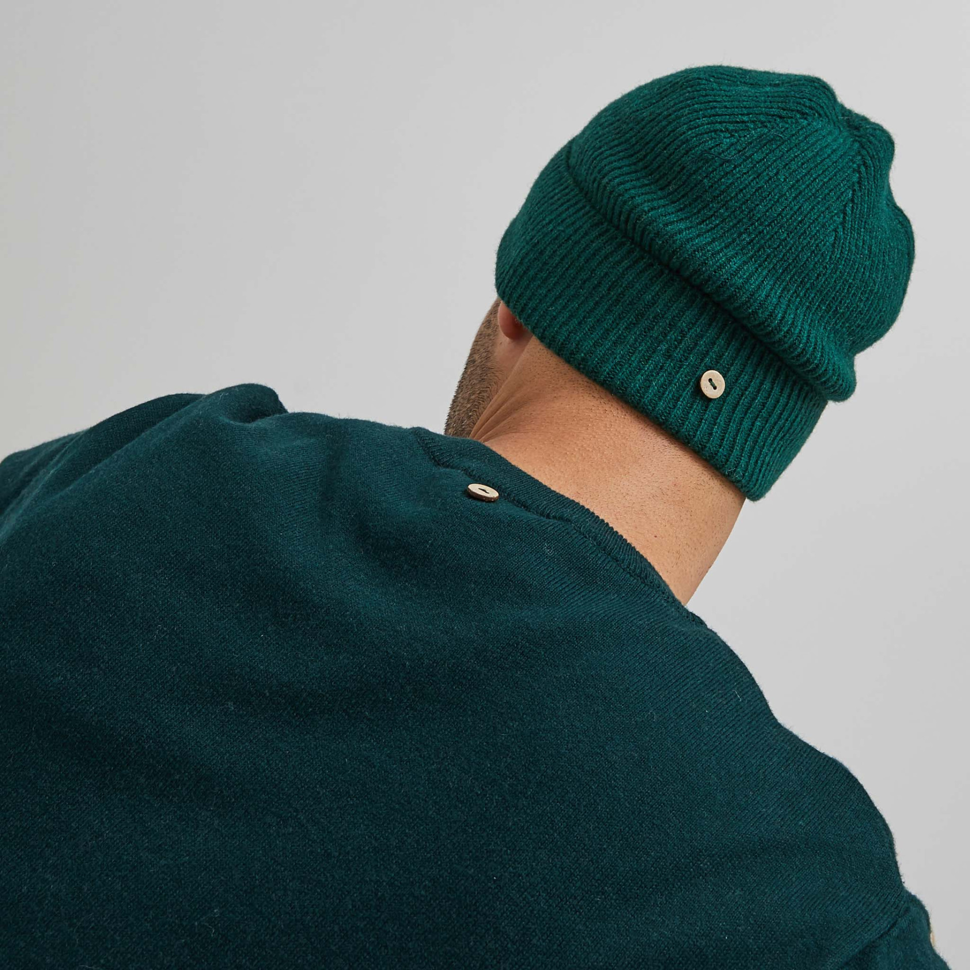 Bonnet vert foncé laine et polyamide recyclé - modèle Beany