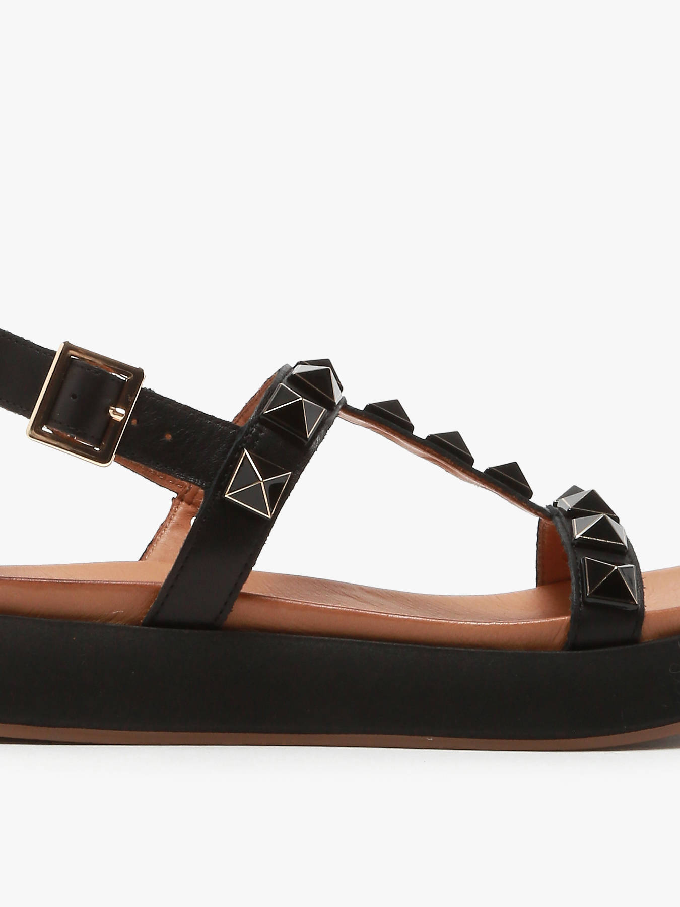 Sandales en cuir INUOVO