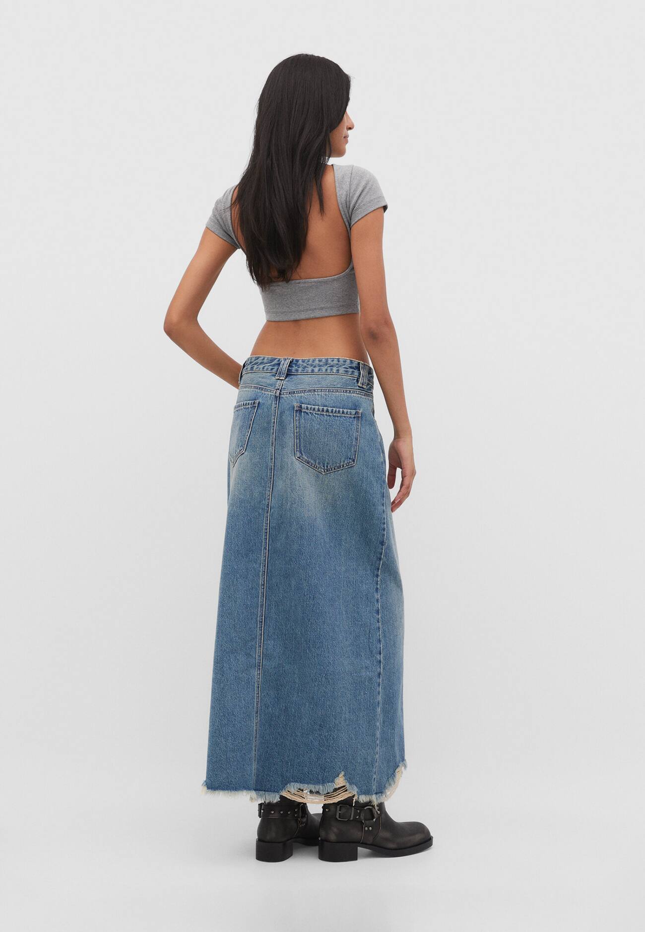 Saia jeans longa com costura frontal