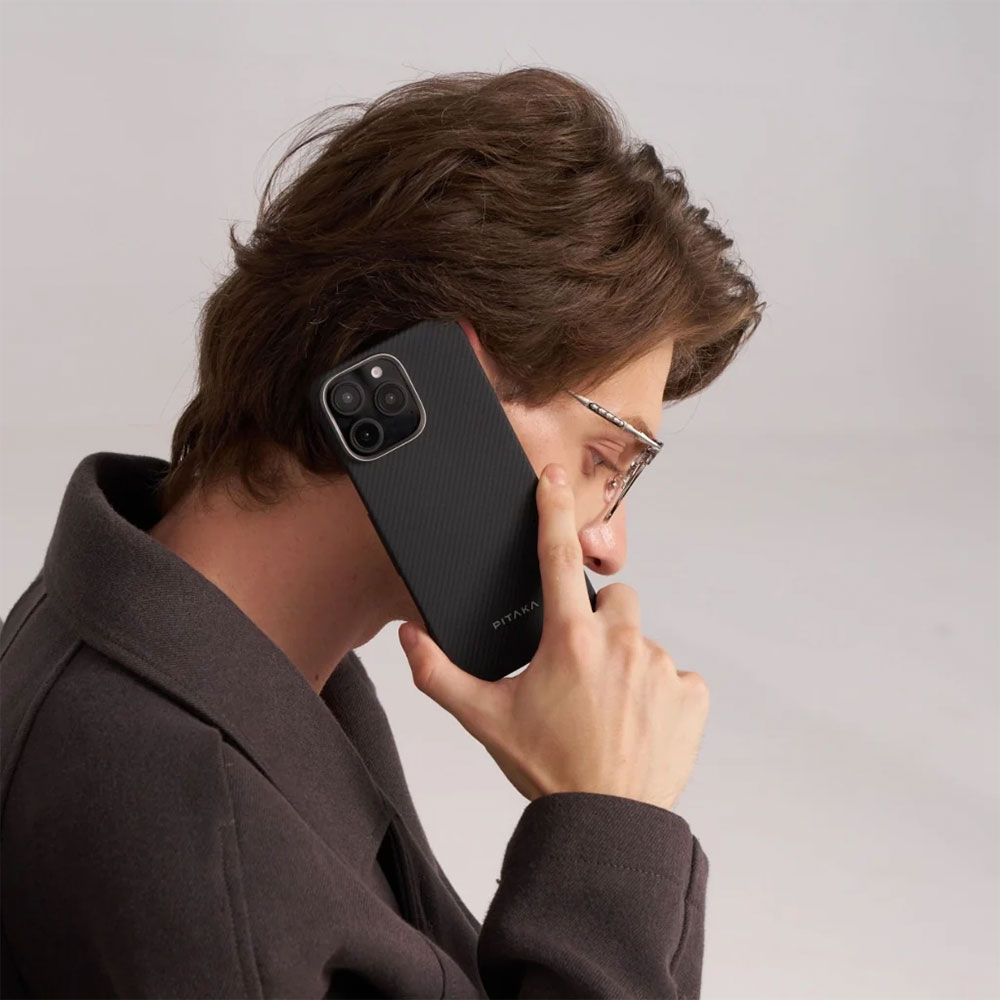 iPhone 16 Pro Max MagEZ MagSafe Case Aramid Schutzhülle (KI1601PMA) - Schwarz / Grau (Carbon)