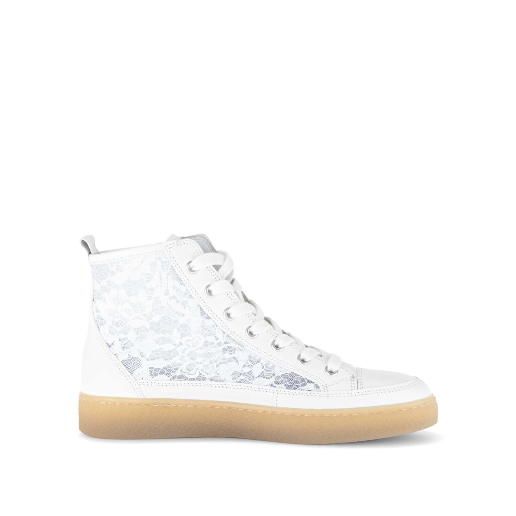 Hoge sneaker crème
