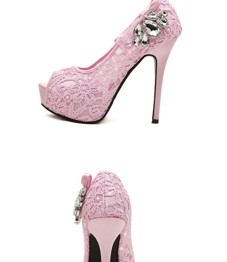 Freesia - Peep Toe hoge hak pumps met kant