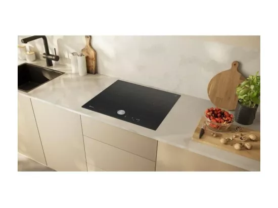 Table induction NEFF - 4 foyers - L59 x P52 cm - T66FTX4L0
