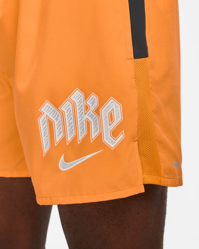 Short de running Nike Challenger Orange & Blanc pour homme