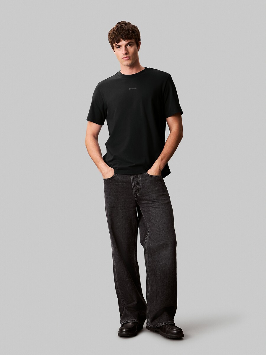 CALVIN KLEIN<br>Camiseta de manga curta em piqué Nano