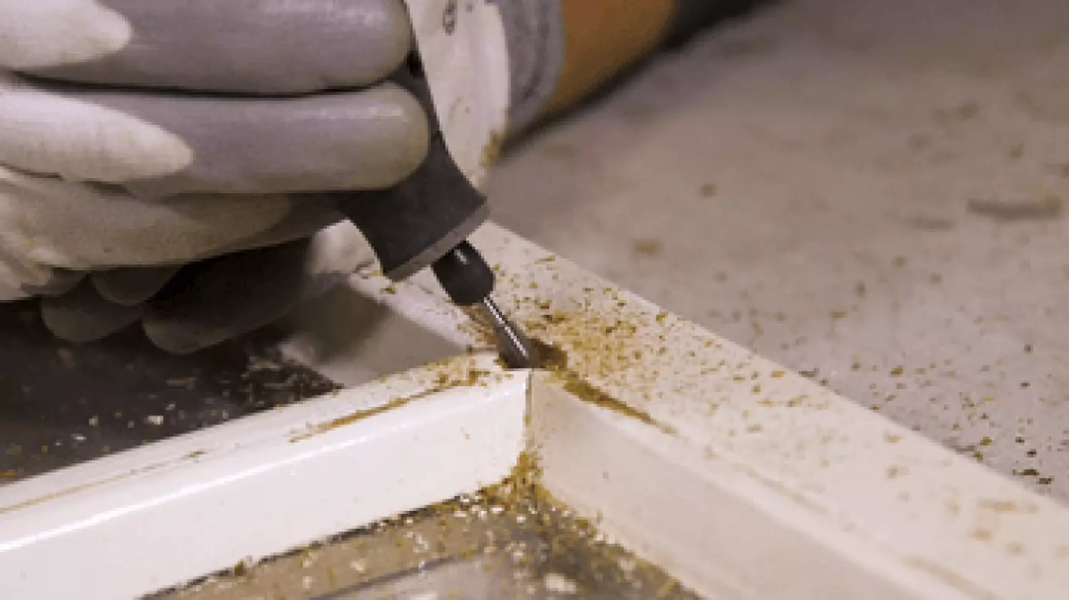 Dremel 660JA 7-Delige multifunctionele Frezenset in houten koffer