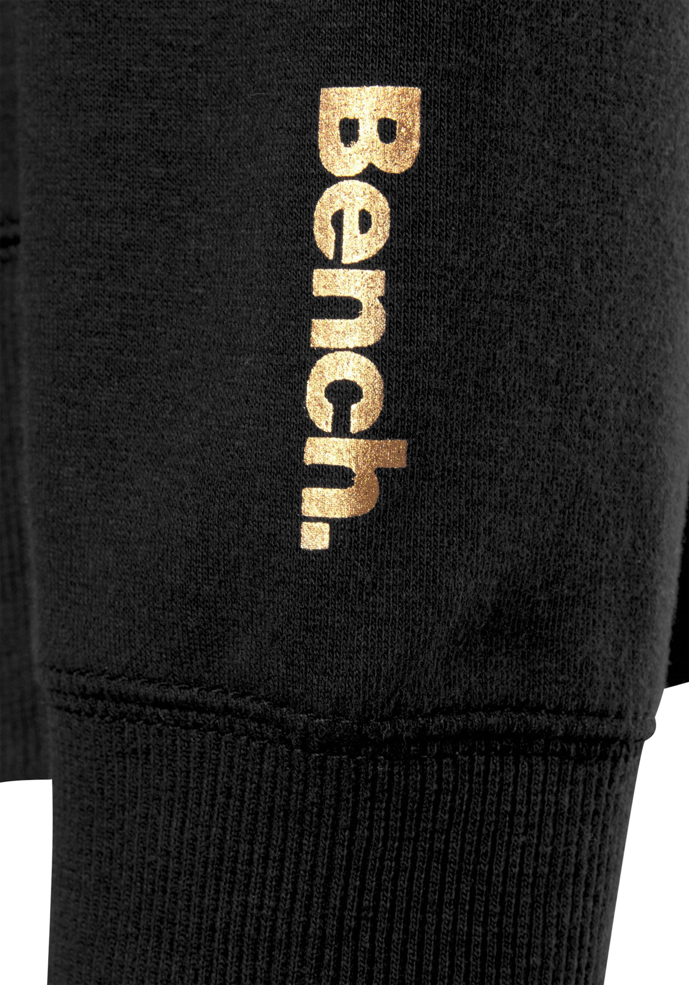 Sweatjacke in schwarz