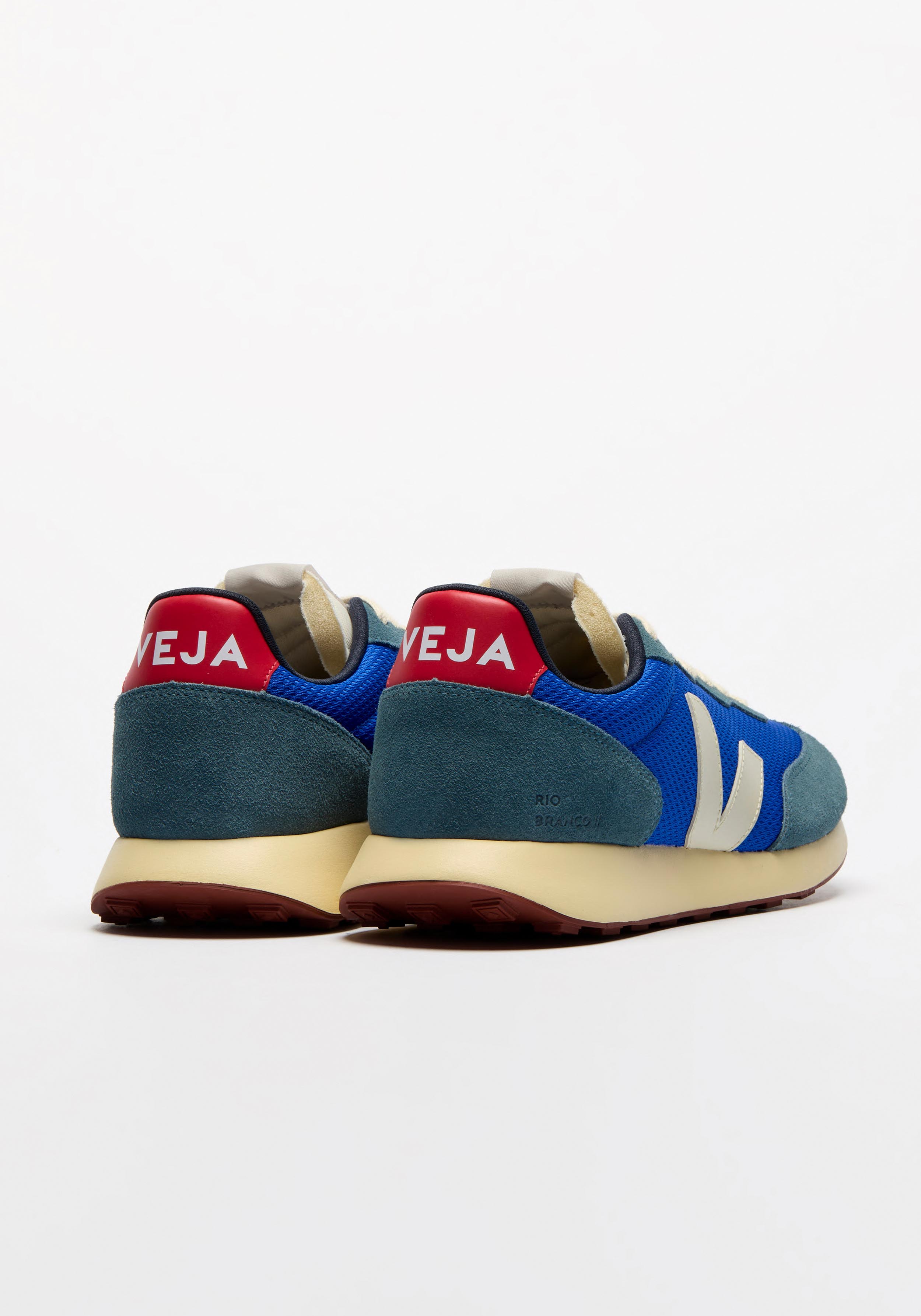 Veja Sneaker Rio Branco II Alveomesh Paros Pierre Pekin
