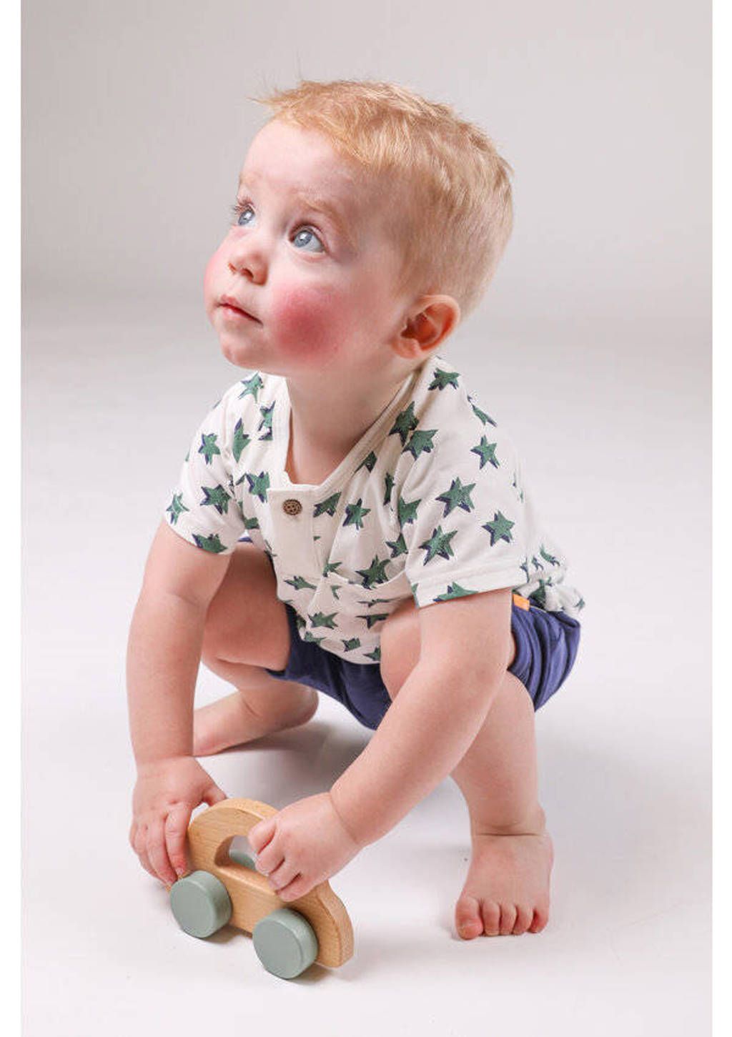 BESS baby T-shirt met sterren wit/groen