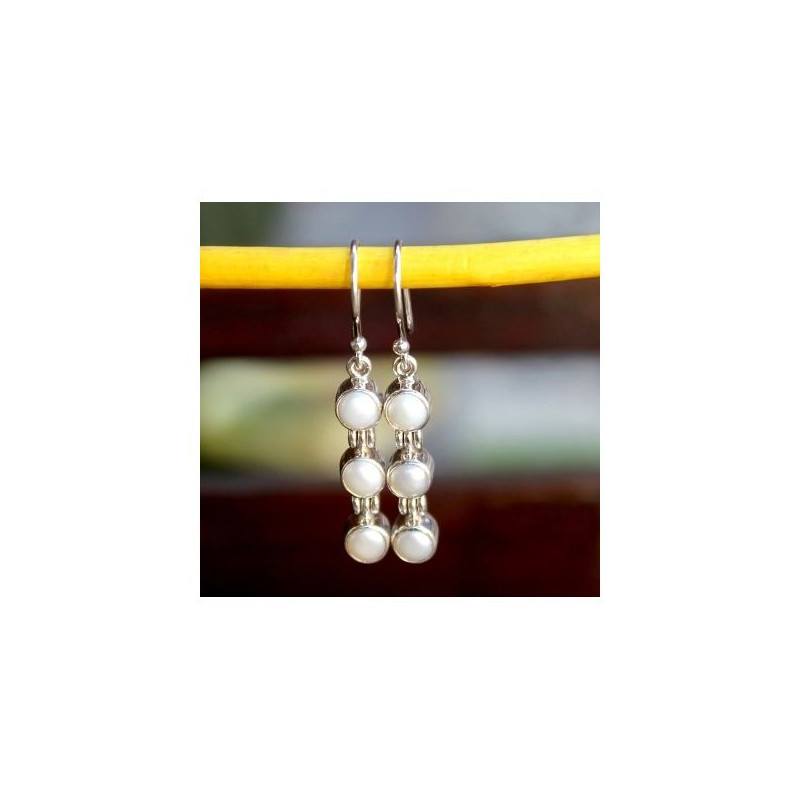 Boucles d'oreilles, dormeuses en argent