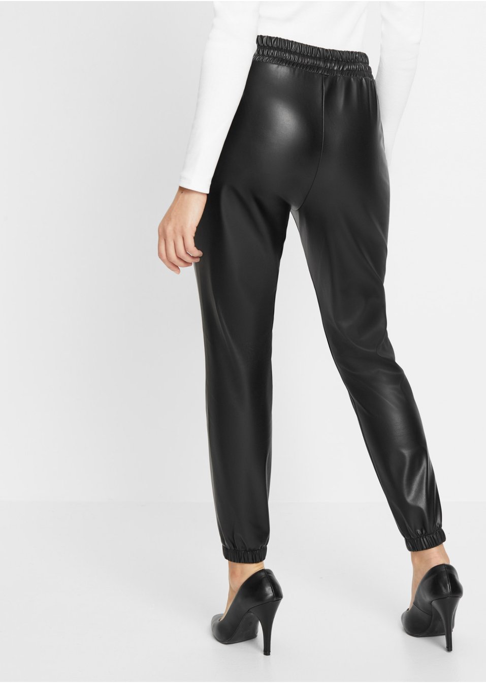 Pantalon enduit