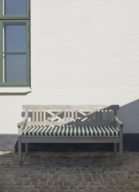 Fritz Hansen Drachmann tuinbank 165
