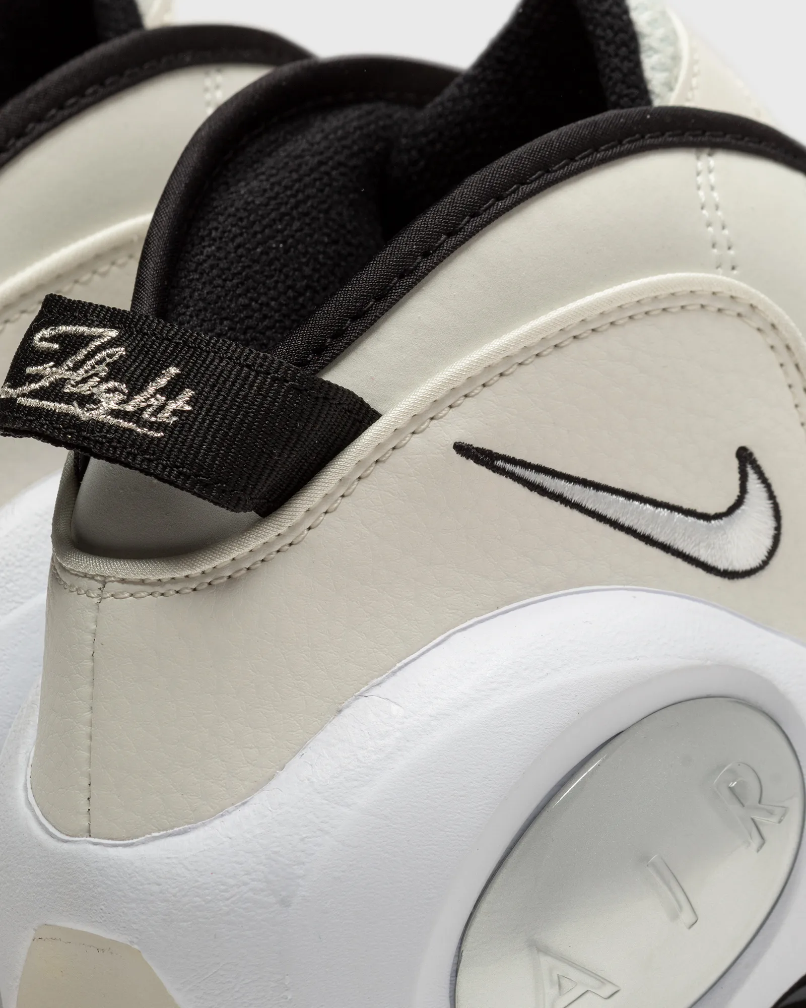 Nike AIR ZOOM FLIGHT 95