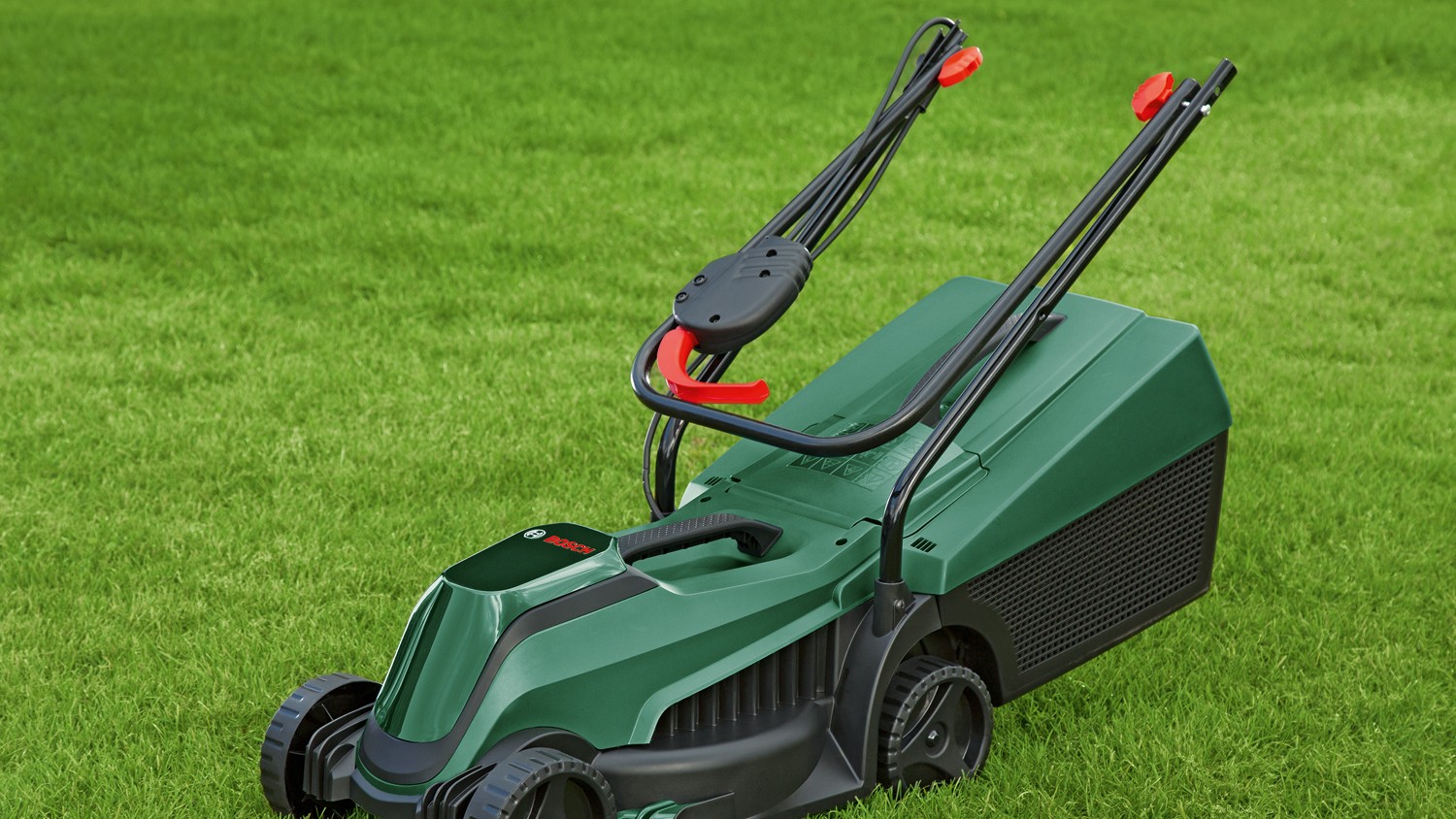 Bosch - 18V plæneplejesæt - EasyGrassCut 18V & EasyMower 18V (batteri og oplader inkluderet)