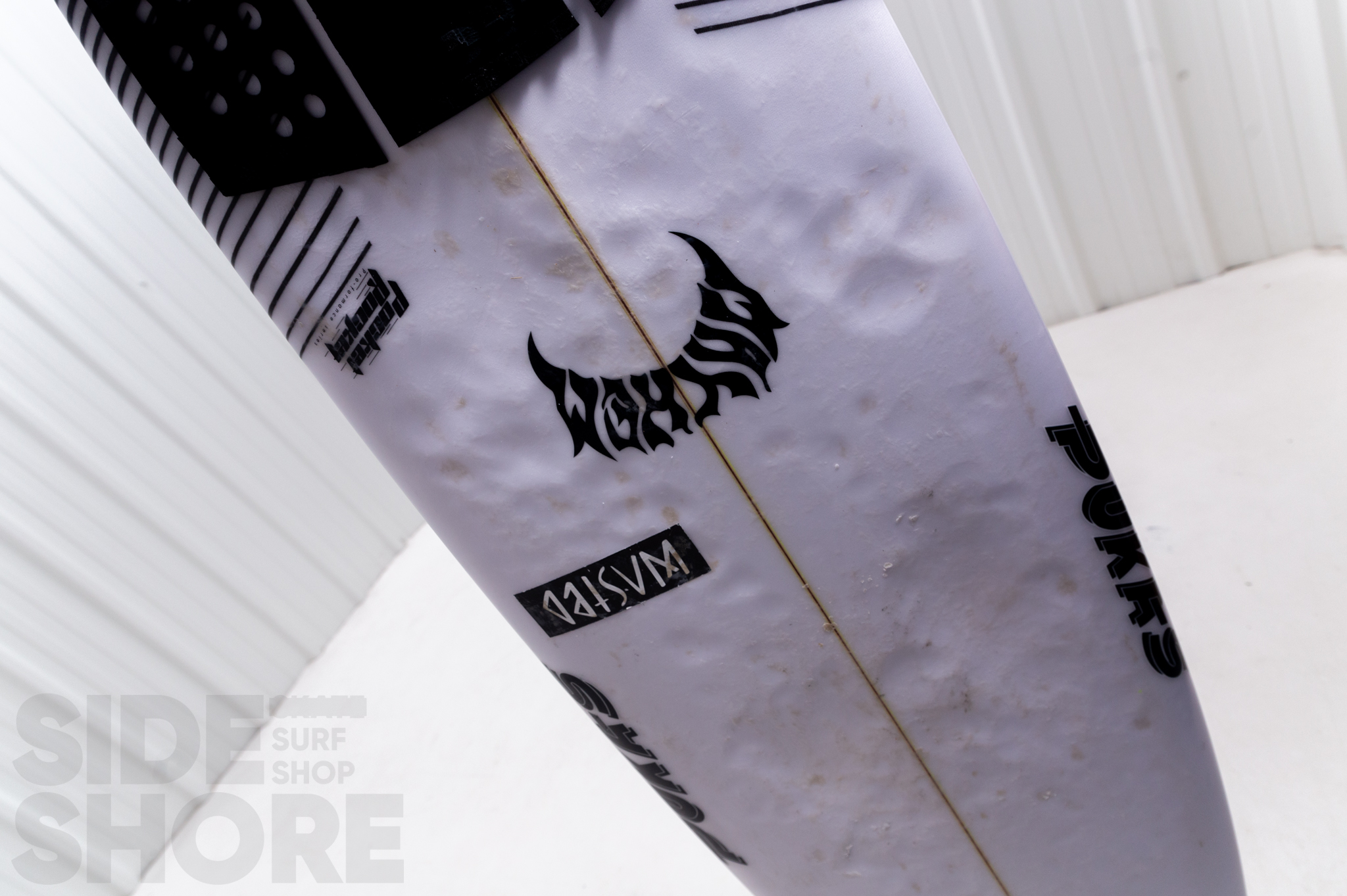 Lost Pocket Rocket - 5'8 x 18.60