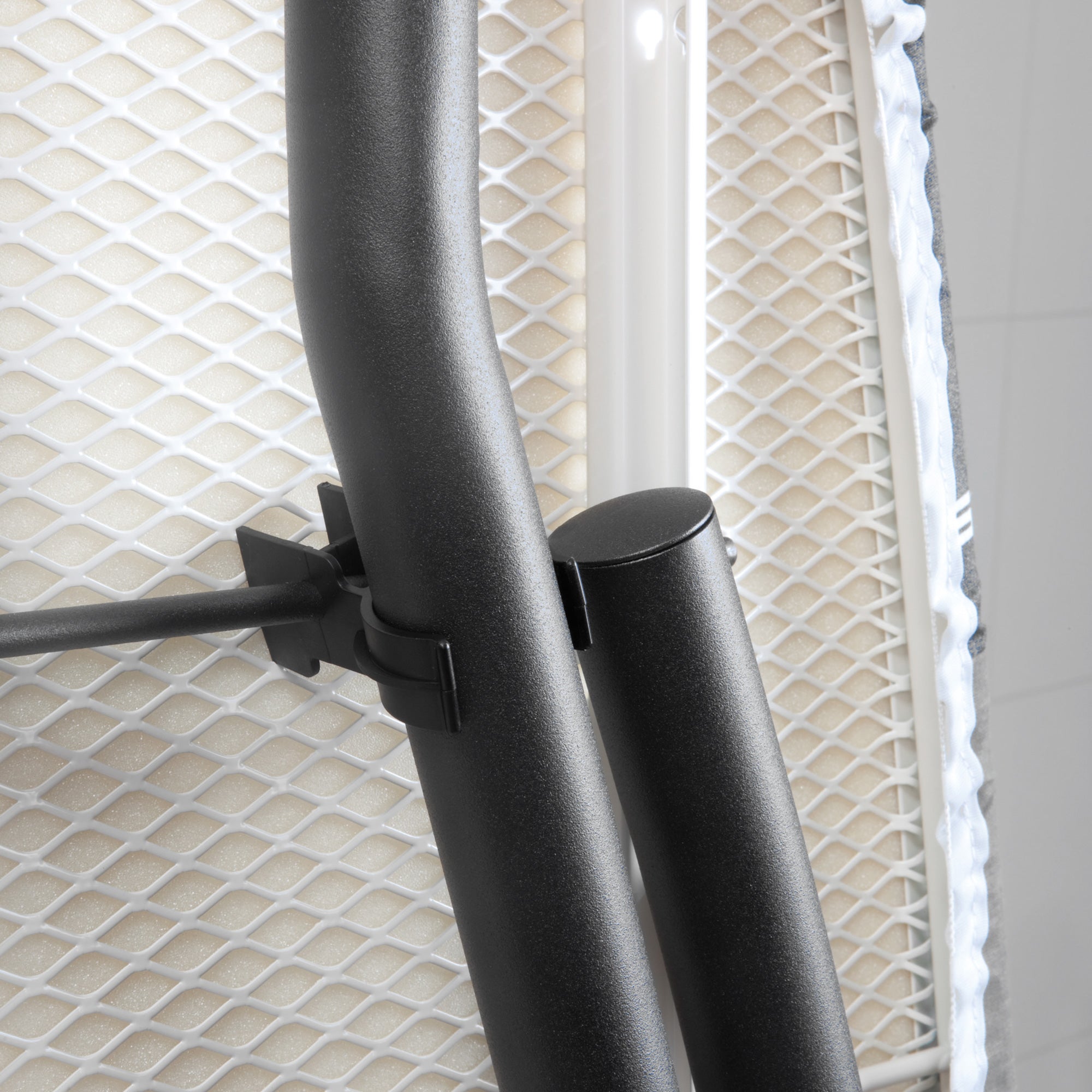 Brabantia Ellips Titan Oval Strijkplank 135 x 45 cm