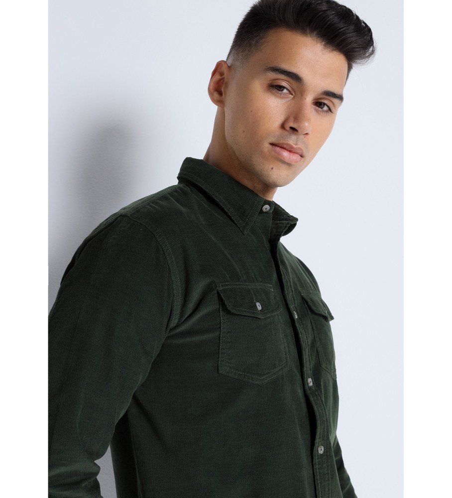 Camisa Victorio & Lucchino, V&L Microveludo com Bolsos Verde