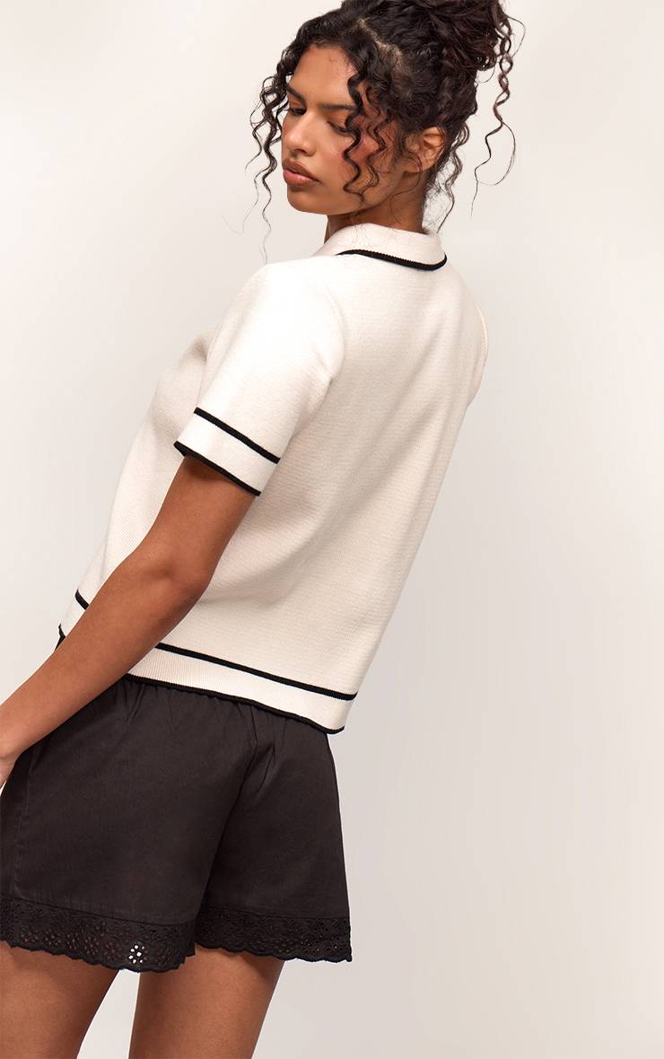 Crème Polo Tricoté Boxy À Passepoil Contrastant En Maille Compacte