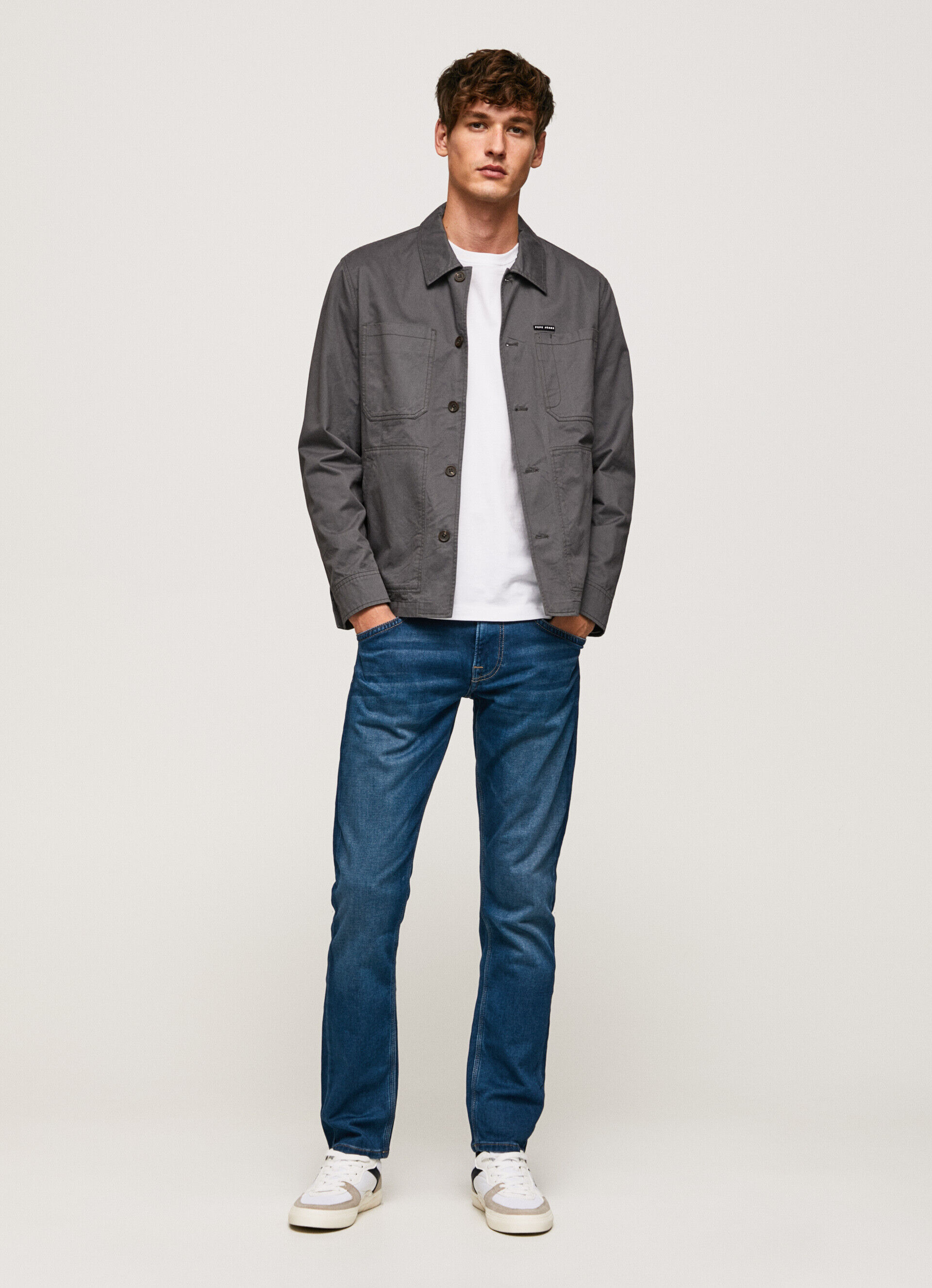 Calça jeans estilo esportivo com cintura regular - jeans
