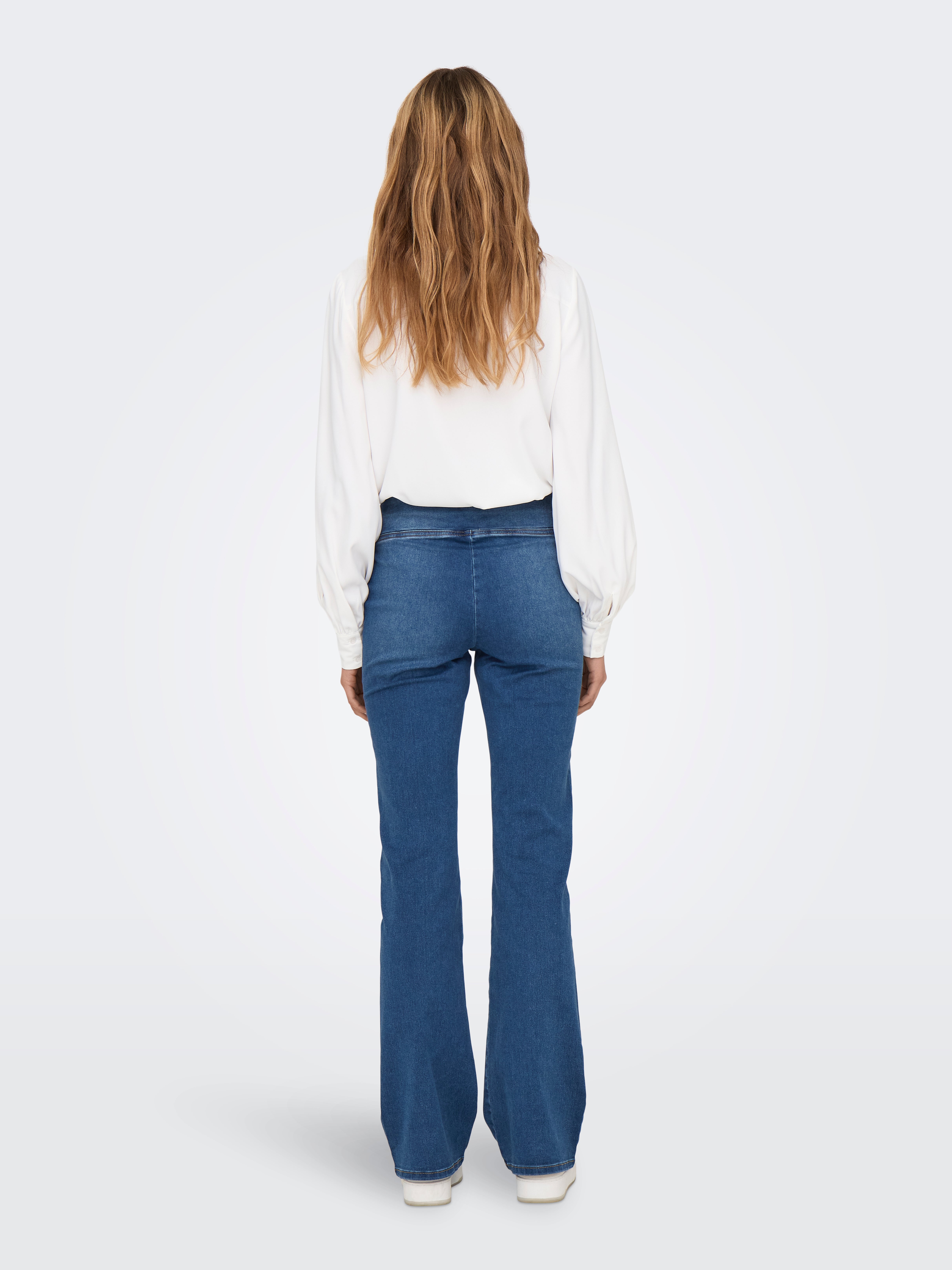 ONLROYAL Mittlere Taille Ausgestellt Jeans Medium Blue Denim