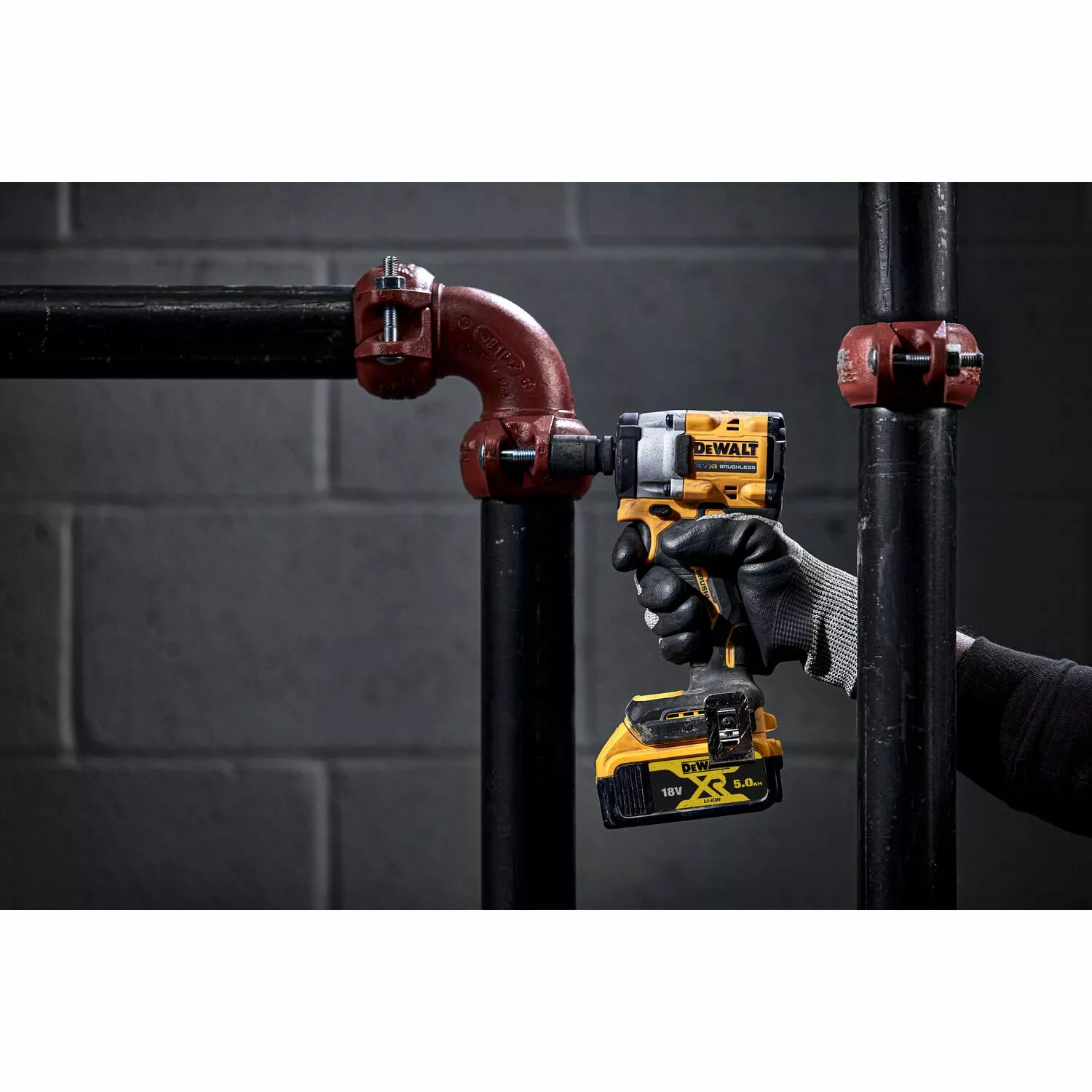 DeWALT DCF921NT 18V Li-ion XR Accu Slagmoersleutel body - 1/2
