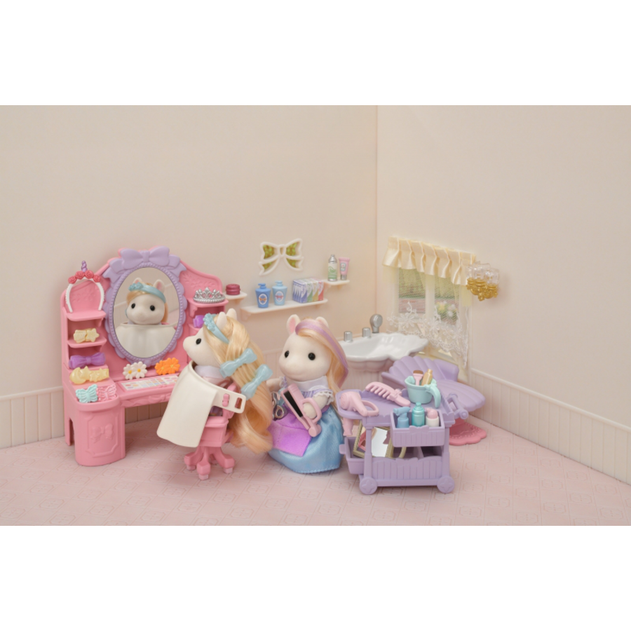 Sylvanian Families® Pony Friseur Spielset mit Figur
