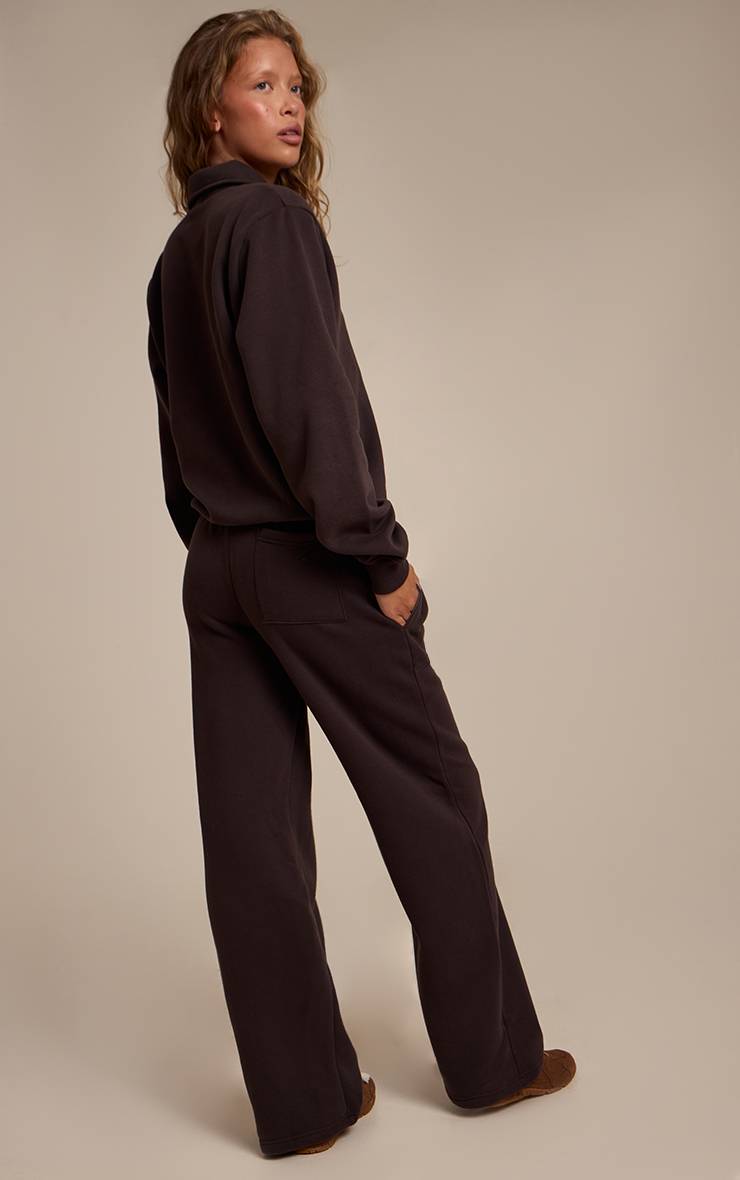 Chocolat Pantalon De Jogging À Jambe Droite Prettylittlething