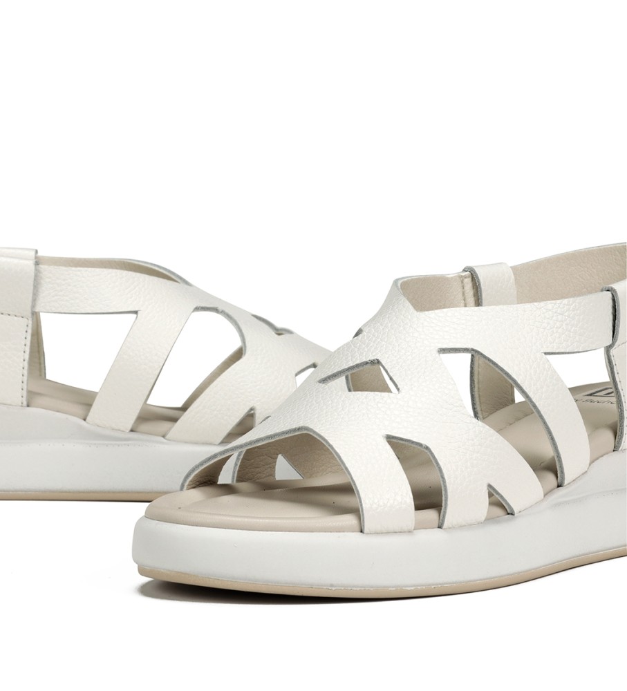 Sandálias Dorking by Fluchos Slam em couro branco - Salto plataforma de 5 cm -