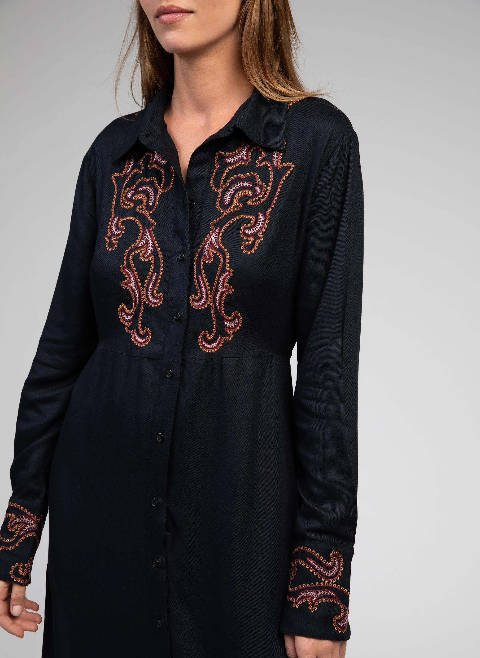 OWINY - Robe longue brodée |