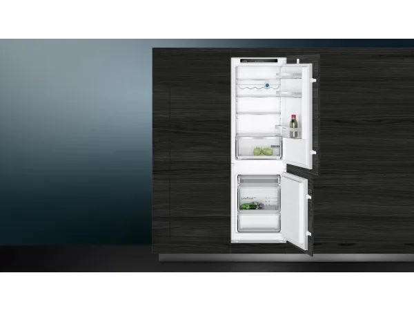 Siemens iQ300 KI86VVSE0 - Integreret Køle-/frysekab - bundfryser - bredde: 56 cm - dybde: 55 cm - højde: 177.5 cm - 267 liter - Klasse E - Glidehængsel