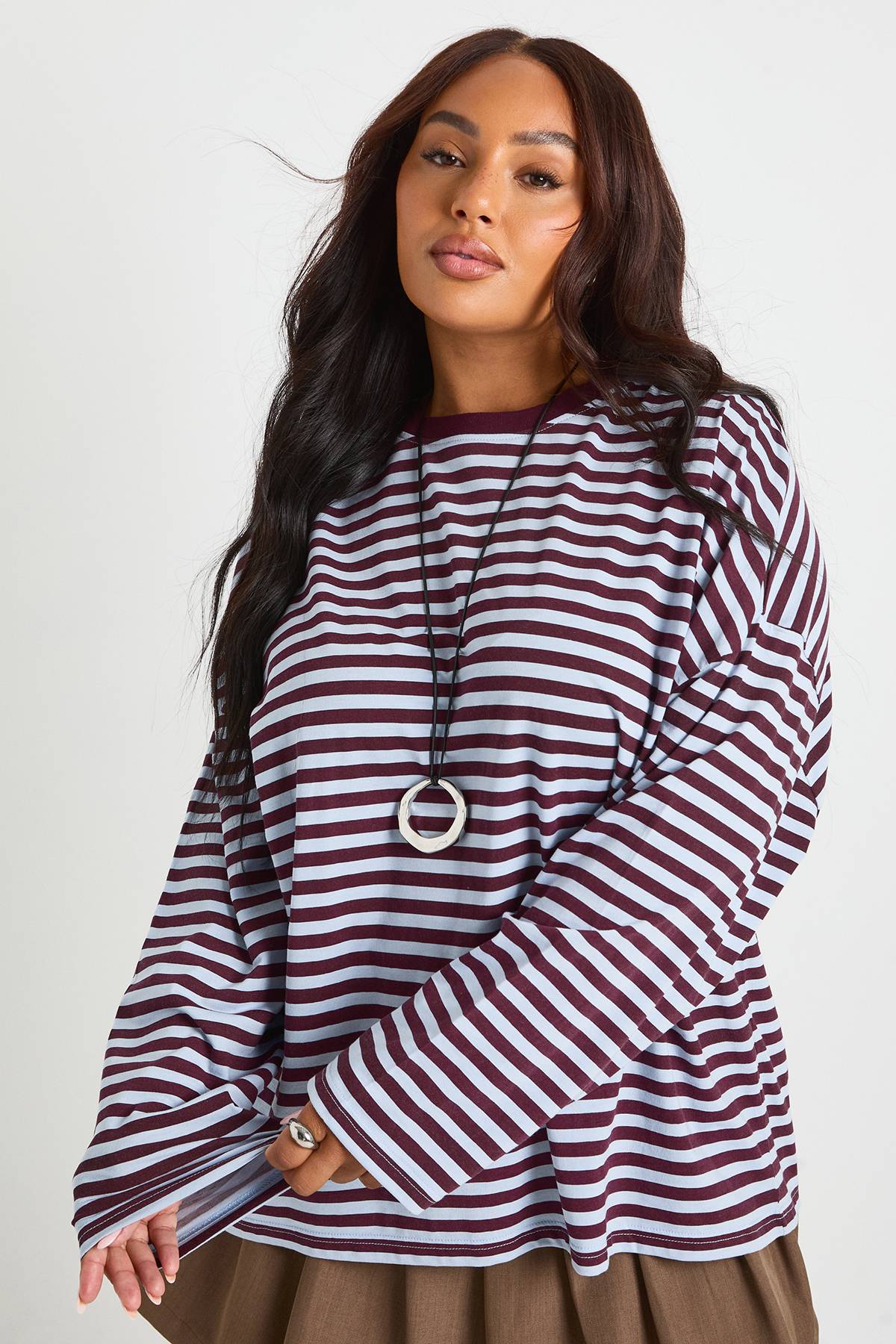 boohoo Haut rayé oversize à col rond Plus