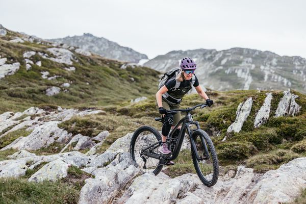 FUEL EX 9.7 GEN 6 MTB Fully  mercury  M