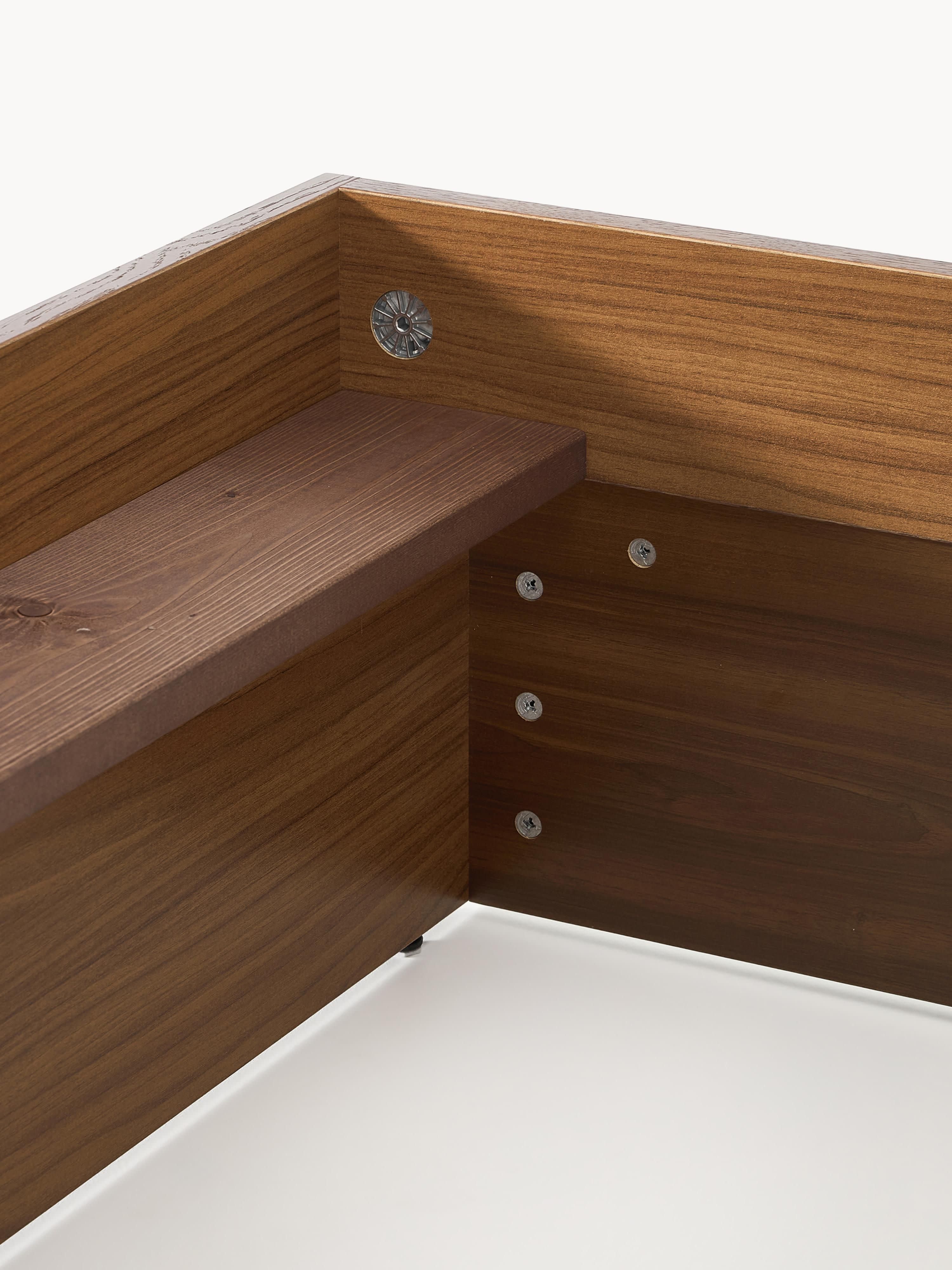 Houten bed Sato met lades