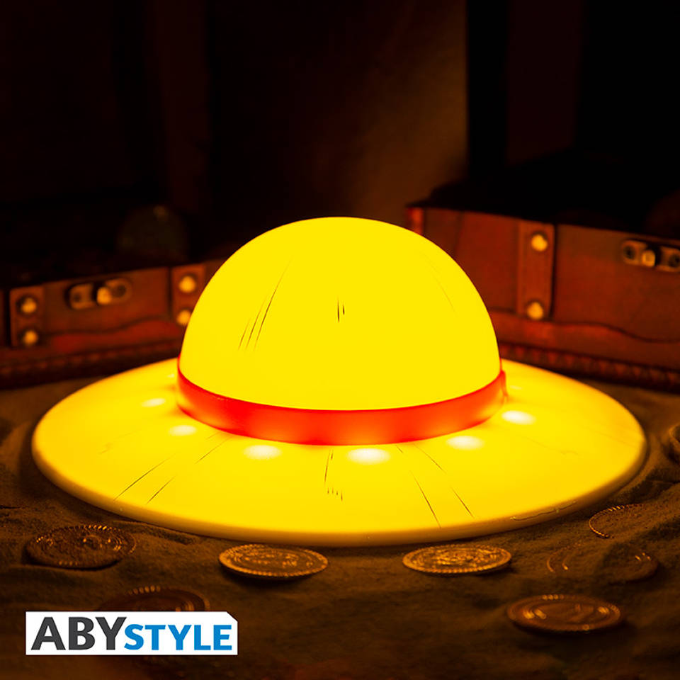 One Piece Straw Hat lamp