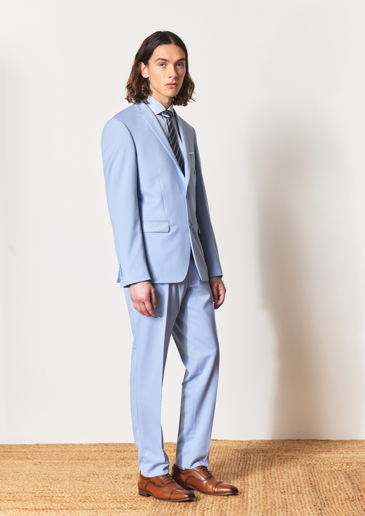 Costume 2 pièces Regular en laine unie bleu ciel