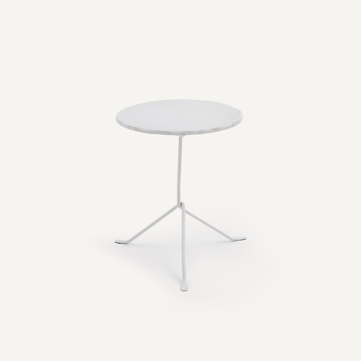 OTTO STUDIO PARA AM.PM<br>Mesa lateral em ferro perfurado, A42 cm, Joy