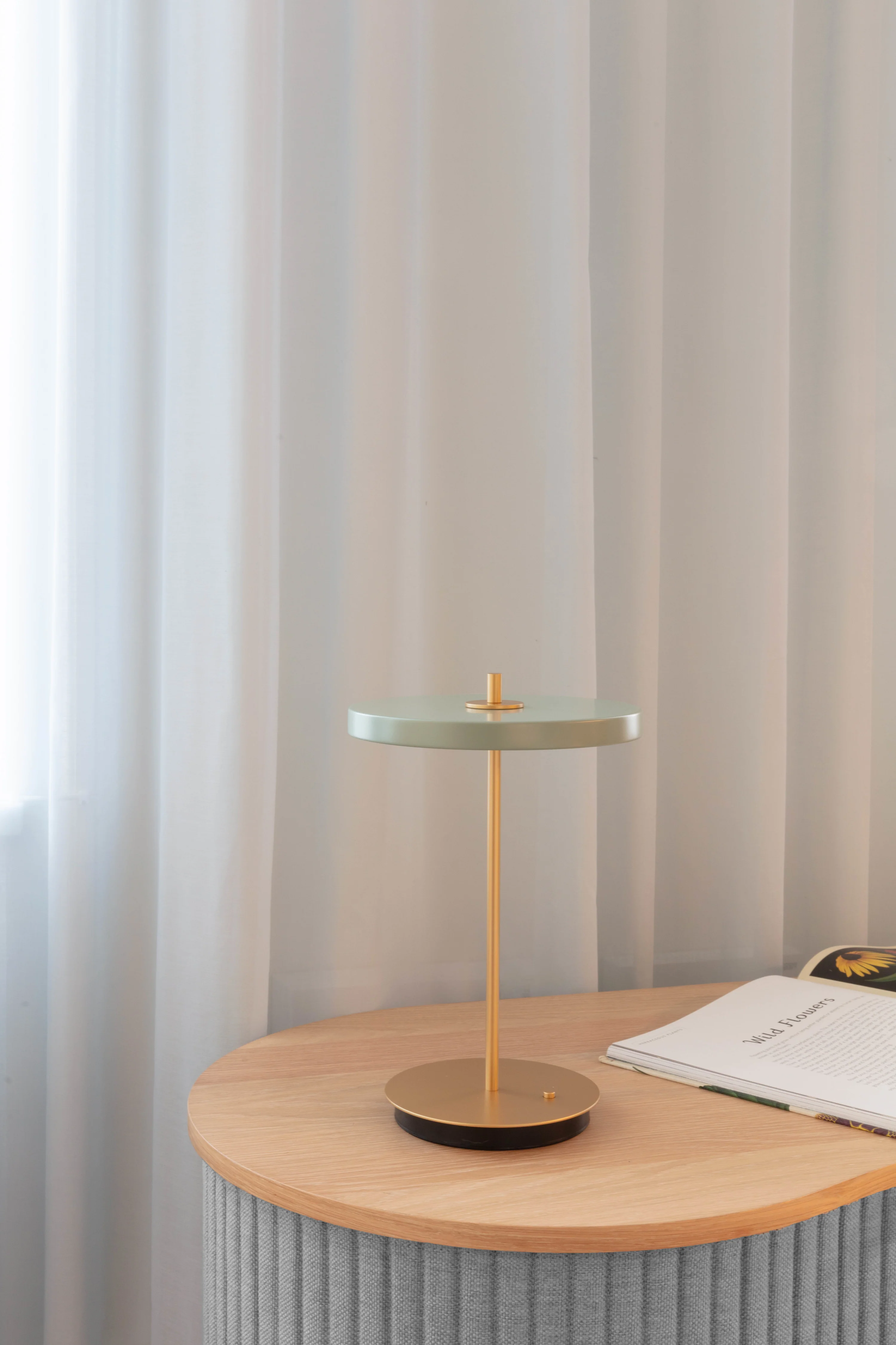 Kleine mobiele dimbare LED-tafellamp Asteria