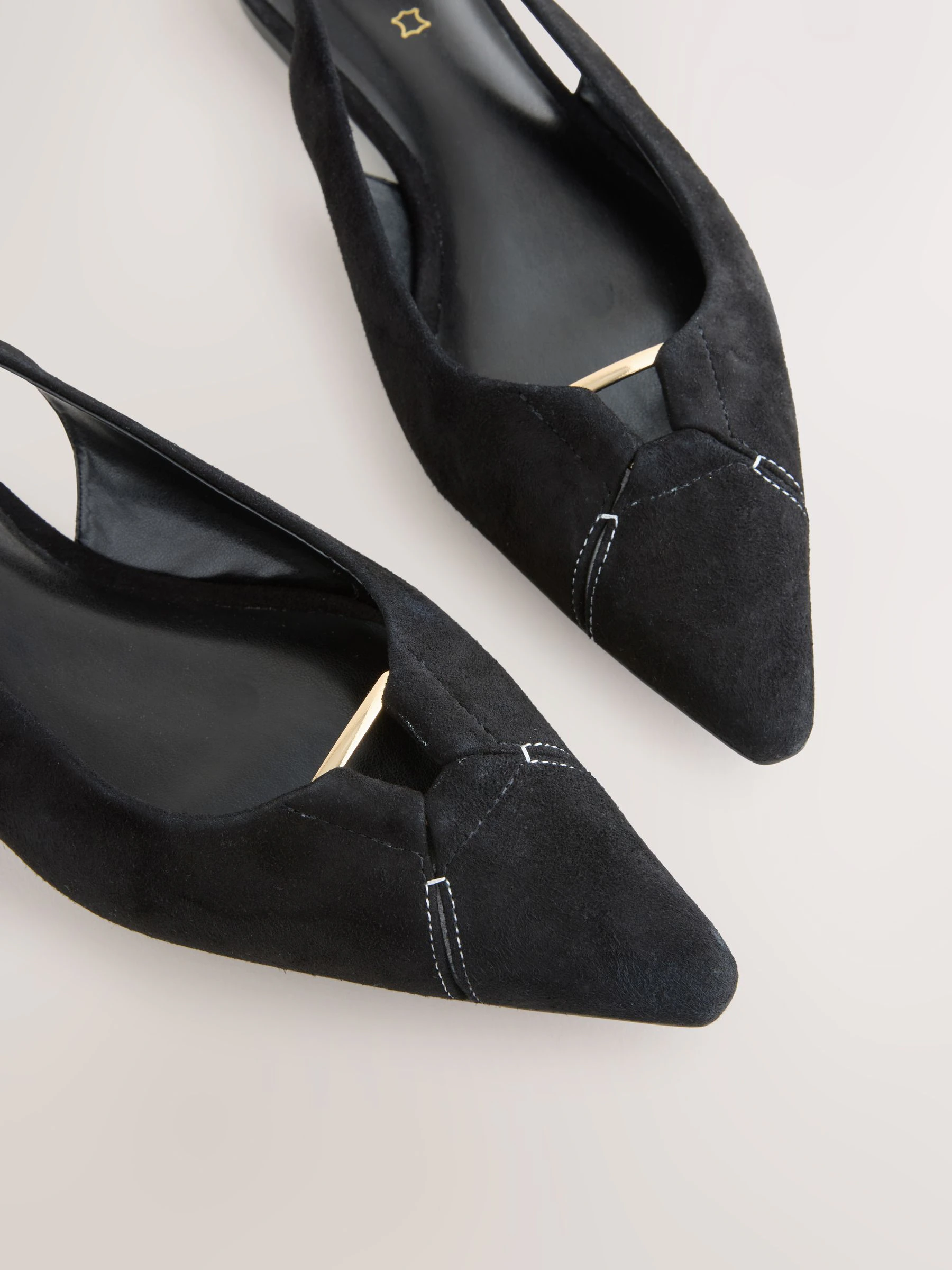 Zwart - Premium Leather Pointed Toe Hardware Slingback Shoes