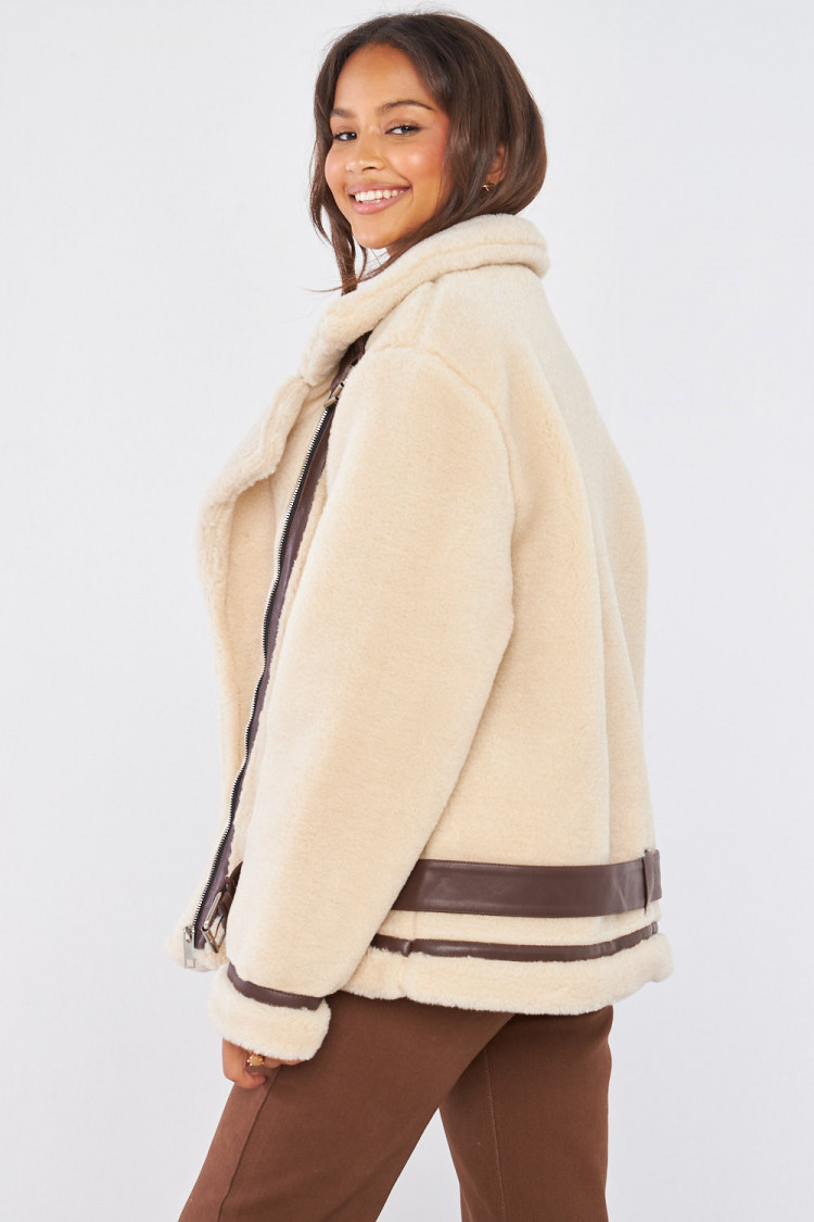 Perfecto beige en fourrure