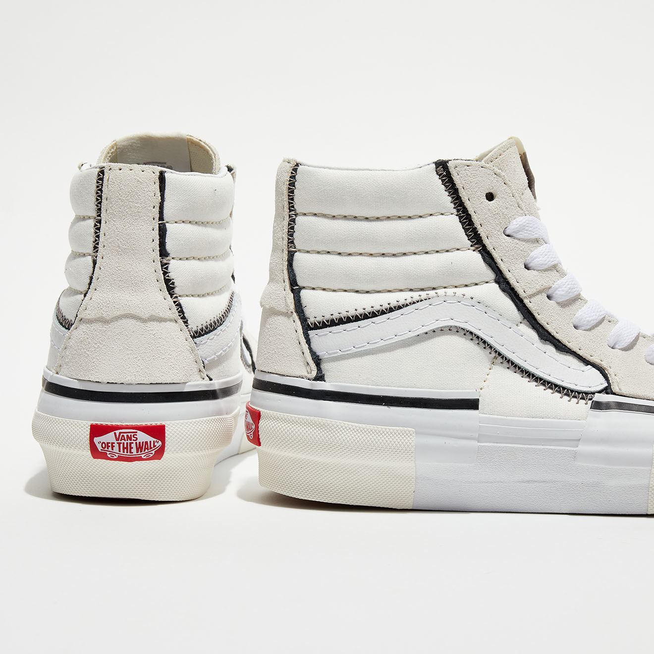 Vans Baskets SK8-Hi Reconstruct écrues