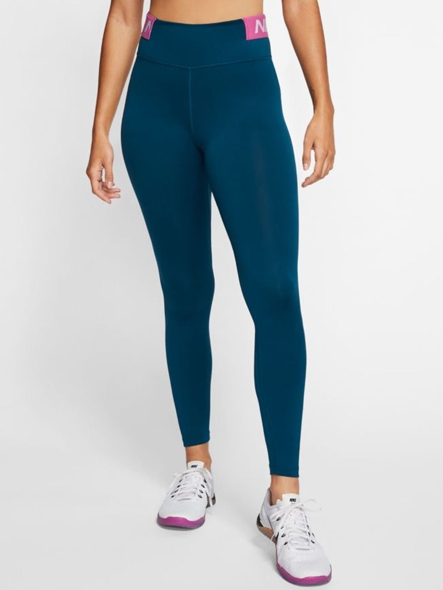 One Tights Icon Clash