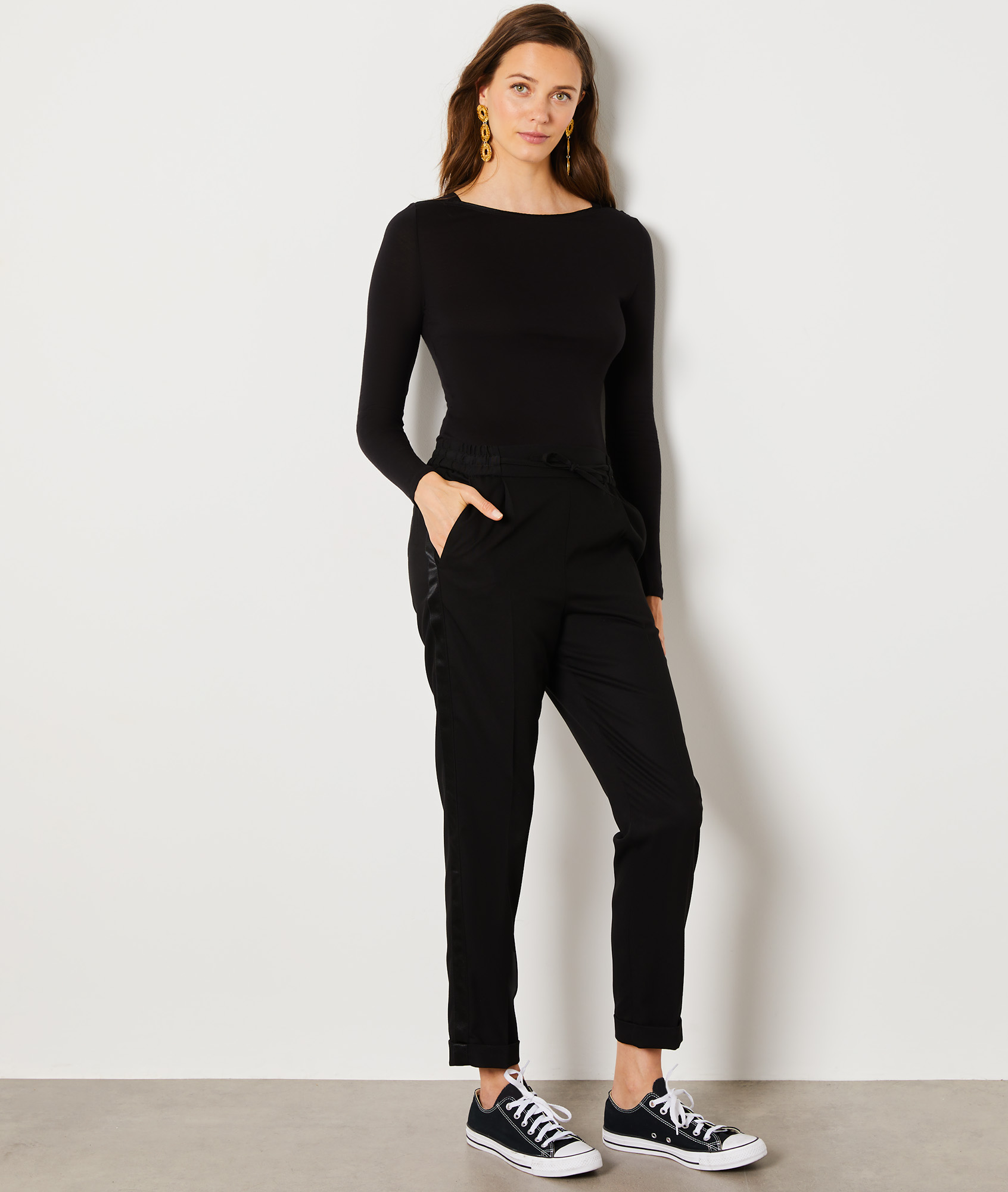 Pantalon coupe cigarette