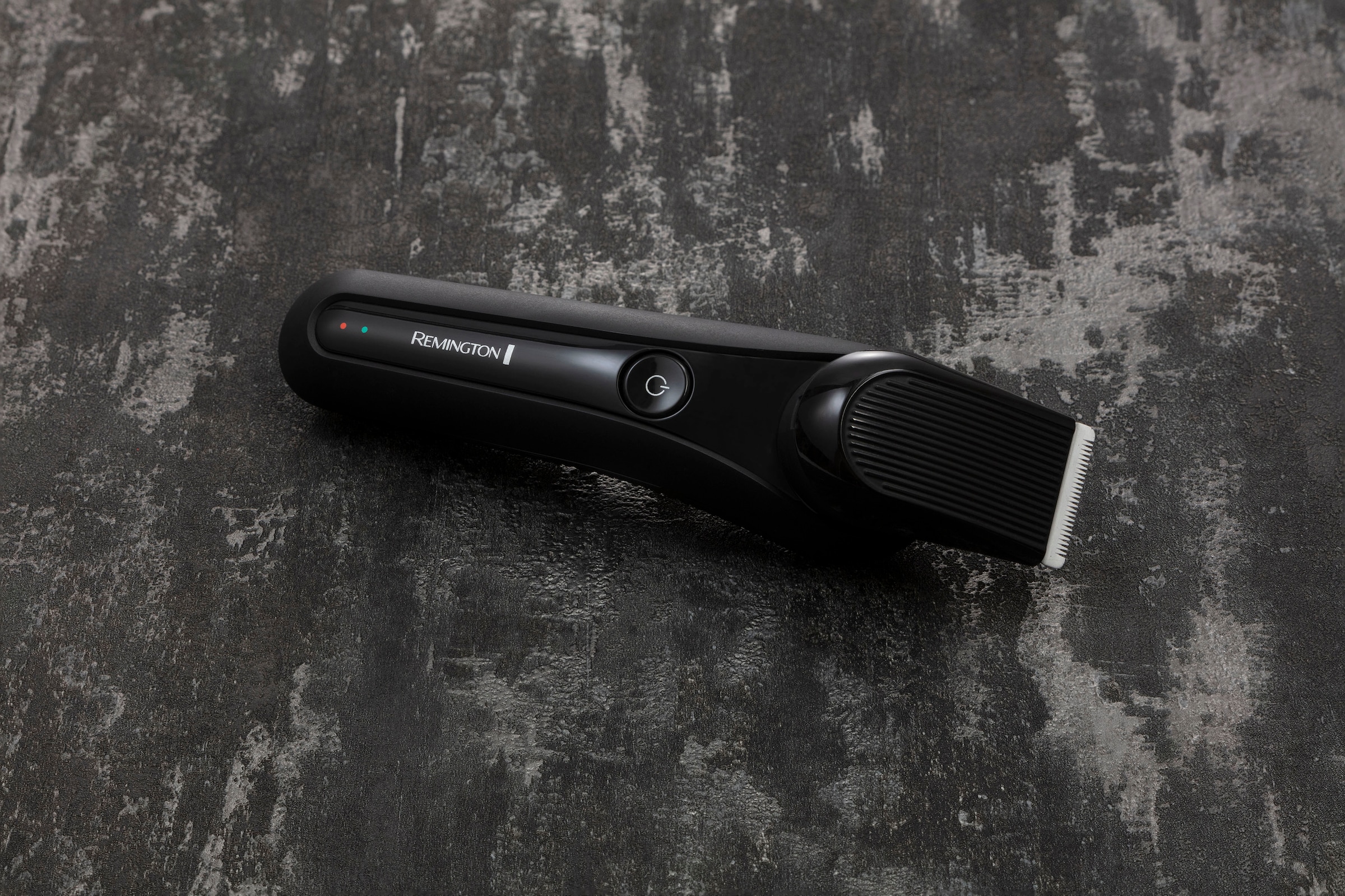 Remington Elektrorasierer »Rotationsrasierer Limitless X5 XR1750« 1 Stk. Aufsätze Nass-&Trockenrasur, 360° PivotBall Drehgelenk, akkubetrieben (50 min.)