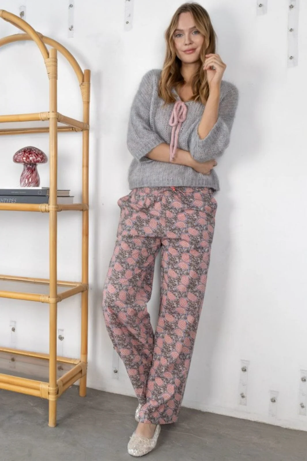 Black Colour Bcflora Pants grey fanny
