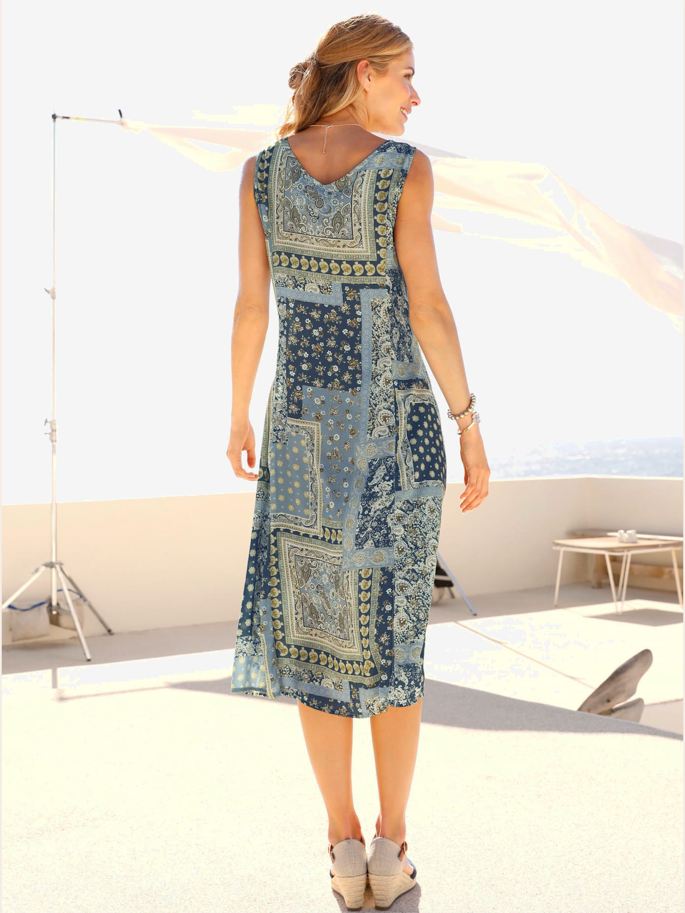 Robe d'été à panneaux évasée
