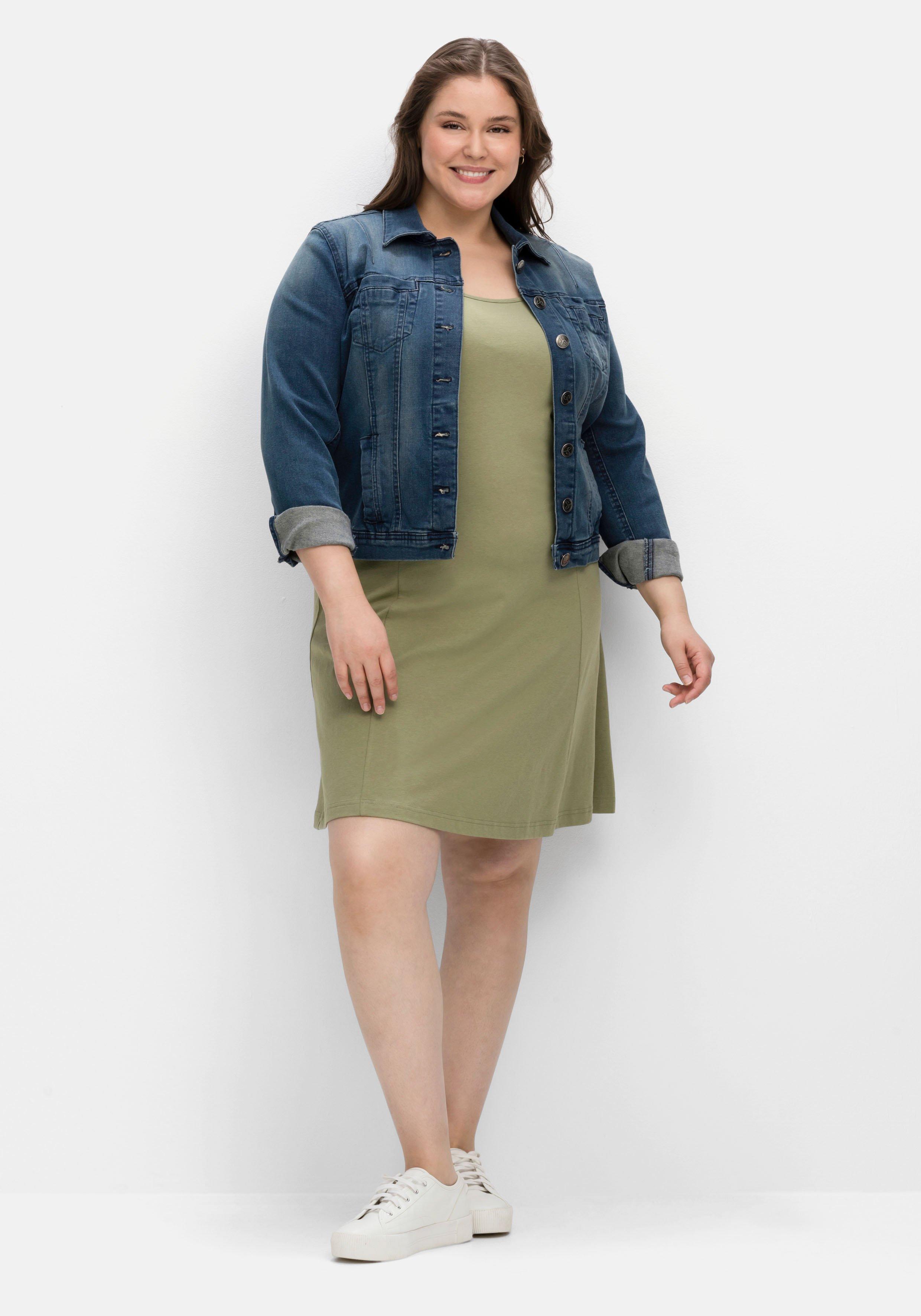 Kleid in A-Linie mit breiten Trägern