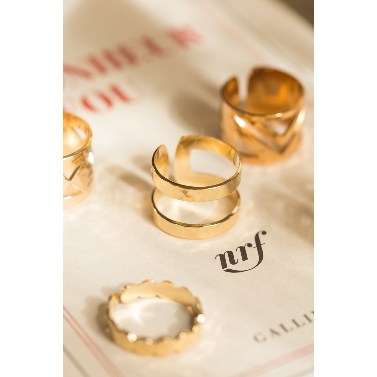 bague martelée plaqué or - NOAH
