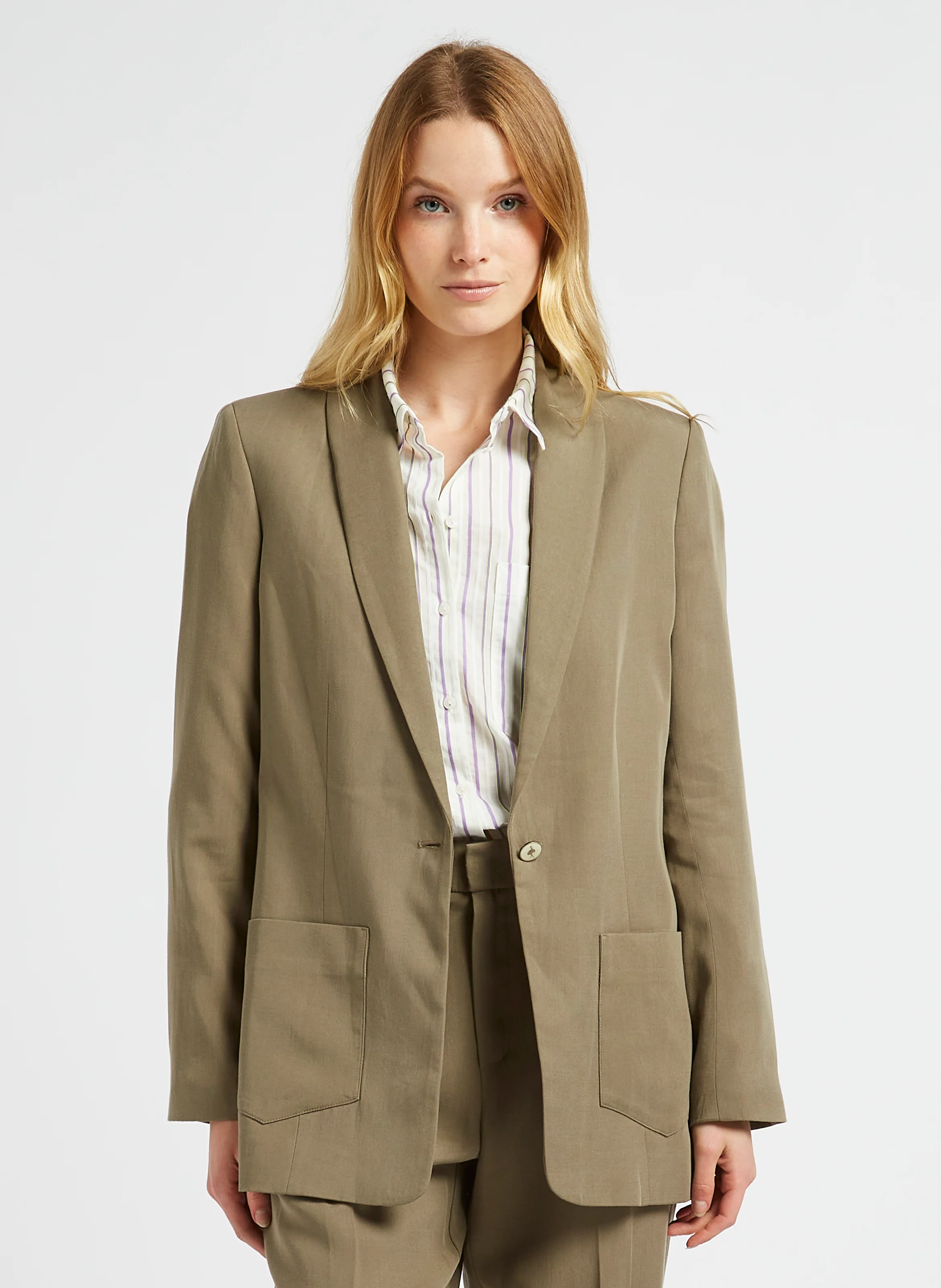 VICTOIRE - Veste de tailleur ajustée à col châle | Vert