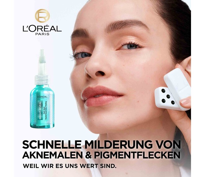 L'ORÉAL PARIS Revitalift Bright Reveal Niacidamide Snake Peel