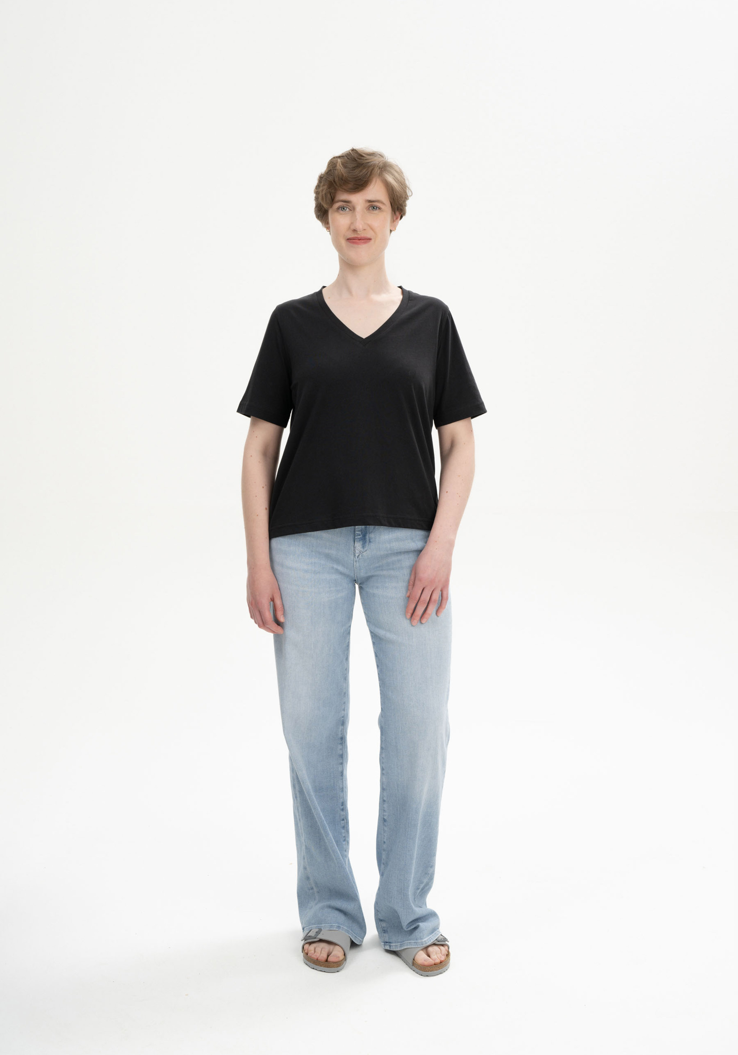 Mela T-Shirt Ankita V-Neck Schwarz